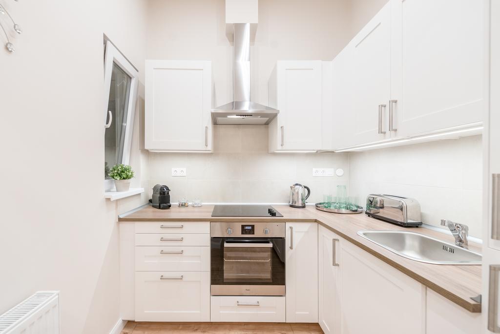 White Trees Apartment Budapest Bagian luar foto